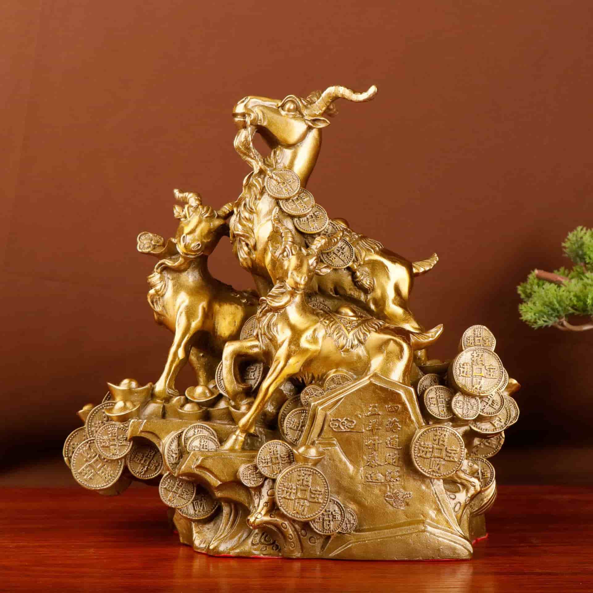Tượng phong thủy Tam Dương tặng quà tân gia