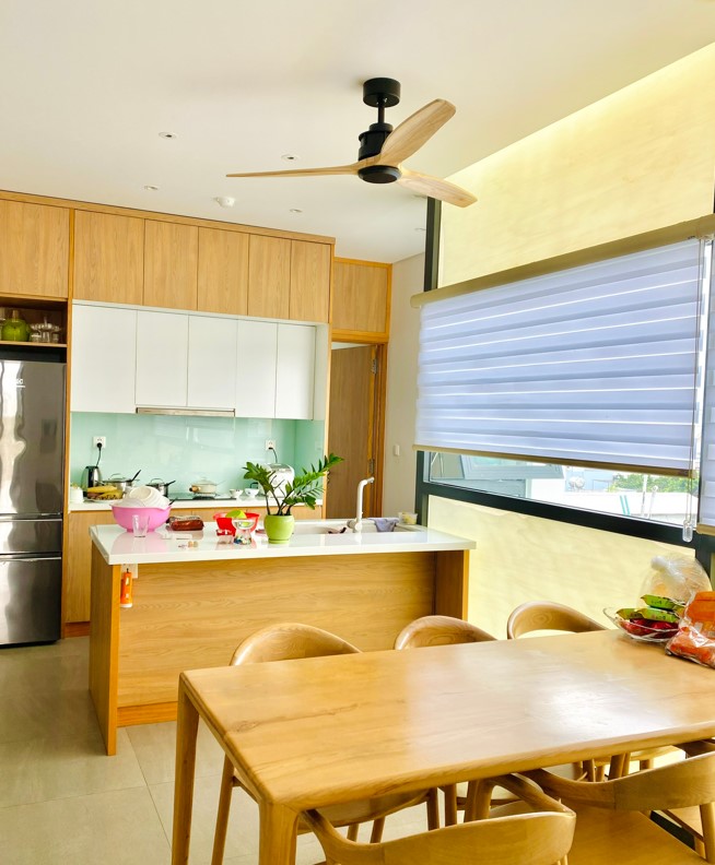 Quạt trần LuxuryFan tích hợp thêm chế độ đảo chiều, sử dụng cả 4 mùa
